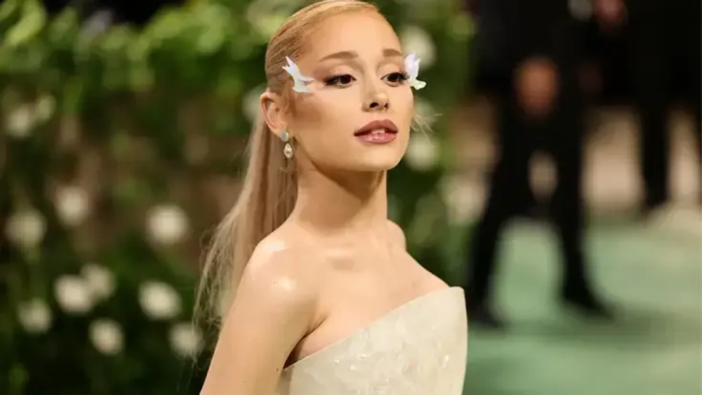 Ariana Grande'nin son hali hayranlarını endişelendirdi