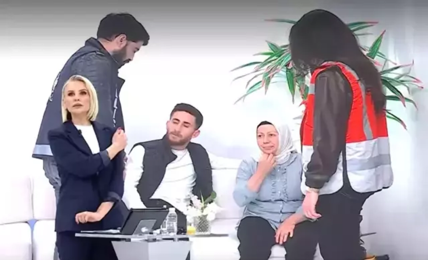 yasak-ask-skandalinda-damat-ile-kaynana-canli-18513985_3353_m-i67feb037161e0.webp